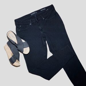Jessica Simpson Black Kiss Me Jeggings, Size 29 Regular